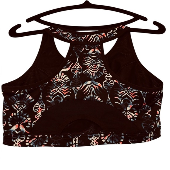 Livi Active Low Impact No Wire Sports Bra - Picture 2 of 6